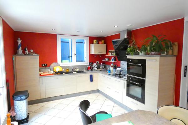 BELLE MAISON 5 CHAMBRES Aurillac (15000)