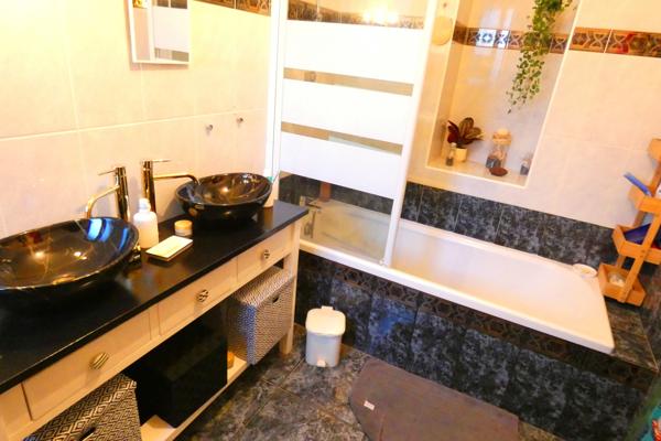 BELLE MAISON 5 CHAMBRES Aurillac (15000)