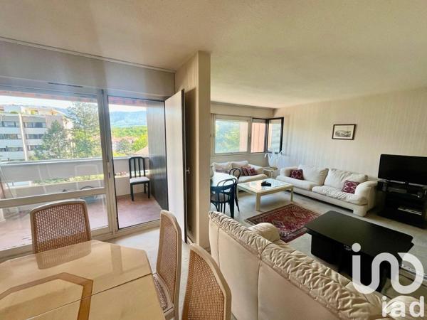 Appartement 4 pièces de 105 m² à Saint-Julien-en-Genevois (74160)