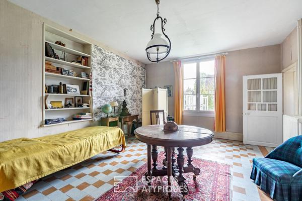 Grande longère familiale en pierre de taille avec jardin près de Crépy-en-Valois