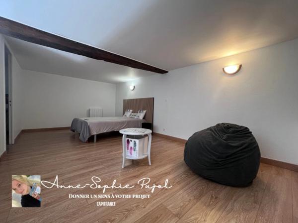 DUPLEX DE 59 m², STATIONNEMENT ET ESPACE EXTÉRIEUR