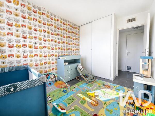 Appartement à vendre 5 pièces 96,8 m² Villeneuve-lès-Avignon