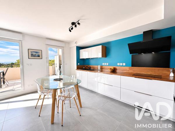 Appartement à vendre 5 pièces 96,8 m² Villeneuve-lès-Avignon