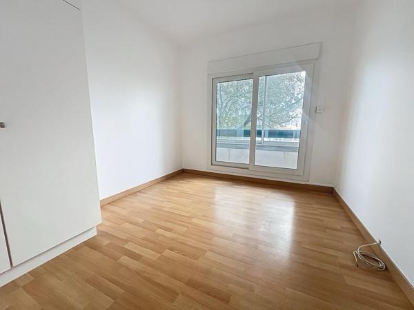 A VENDRE APPARTEMENT 5 PIÈCES 87m² - LUMINEUX AVEC BALCON - ASCENSEUR