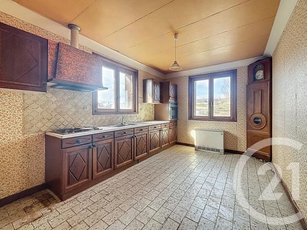 Maison à vendre  4 pièces - 102 m 2   LE MONASTIER SUR GAZEILLE  - 43