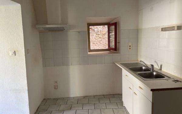 Maison à vendre    7 pièces • 198 m2 Valvignères