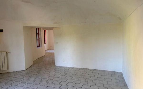 Maison à vendre    7 pièces • 198 m2 Valvignères