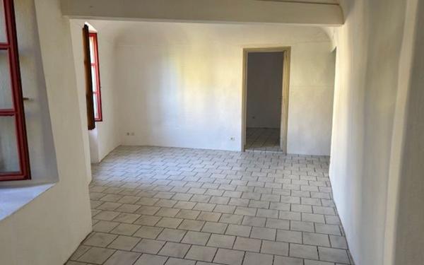 Maison à vendre    7 pièces • 198 m2 Valvignères