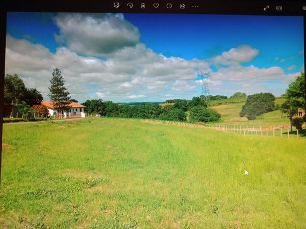 Briscous (64240) Briscous terrain à batir d'environ 800m²