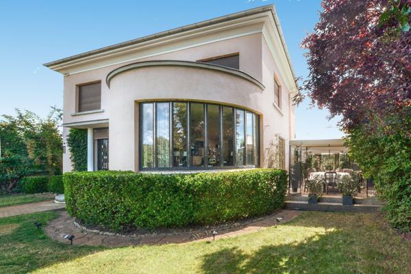 Belle villa art déco T7 de 200m2