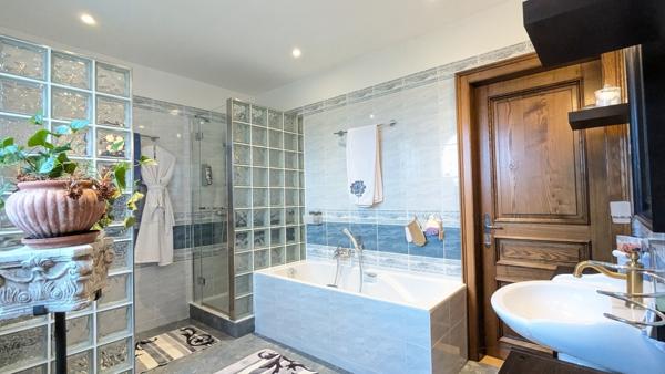 Belle villa art déco T7 de 200m2