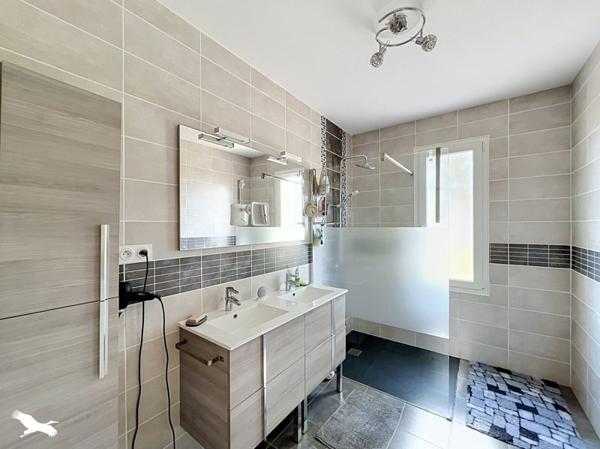 Maison à vendre 234 000 € Tonneins 4 p 100 m² DPE C