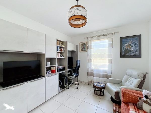 Maison à vendre 234 000 € Tonneins 4 p 100 m² DPE C