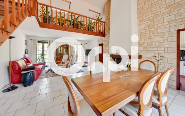 Maison à vendre    6 pièces •  Dammartin-en-Goële