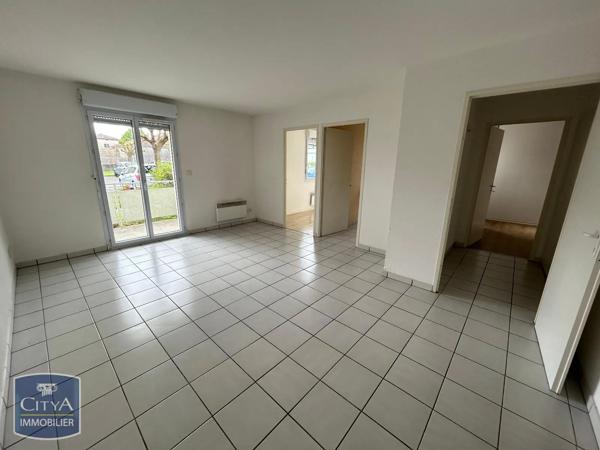Appartement à louer 3 pièces 52.78m² Tarbes (65000)