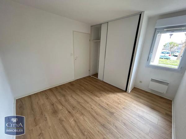 Appartement à louer 3 pièces 52.78m² Tarbes (65000)