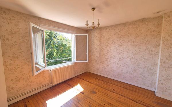 Maison à vendre    6 pièces •  Morcenx