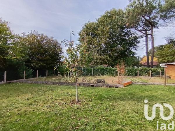 Maison 5 pièces de 120 m² à Léognan (33850)