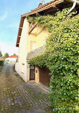 maison de caractère-LAQUENEXY-25 ares de terrain-gros potentiel