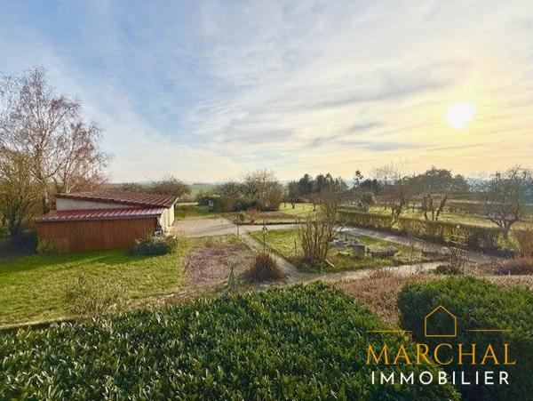 maison de caractère-LAQUENEXY-25 ares de terrain-gros potentiel