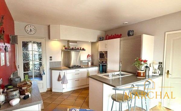 maison de caractère-LAQUENEXY-25 ares de terrain-gros potentiel