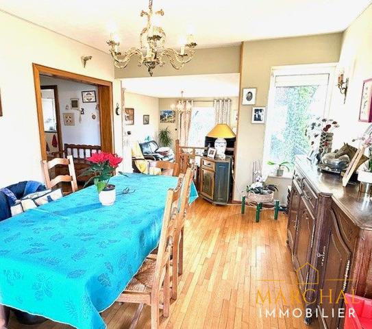 maison de caractère-LAQUENEXY-25 ares de terrain-gros potentiel