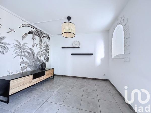 Appartement à vendre 3 pièces 74 m² Marignane