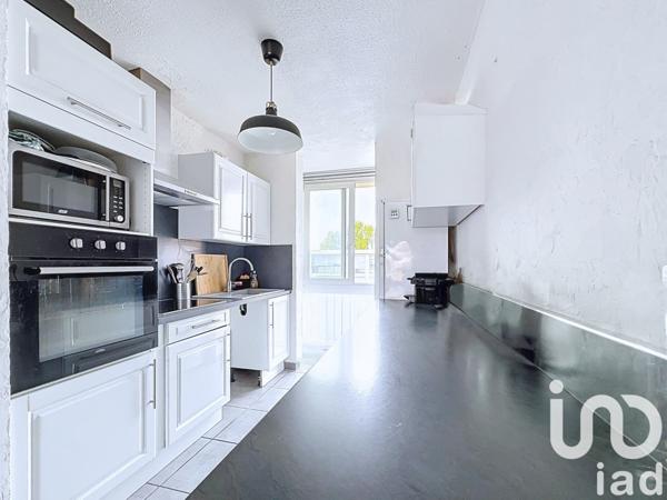 Appartement à vendre 3 pièces 74 m² Marignane