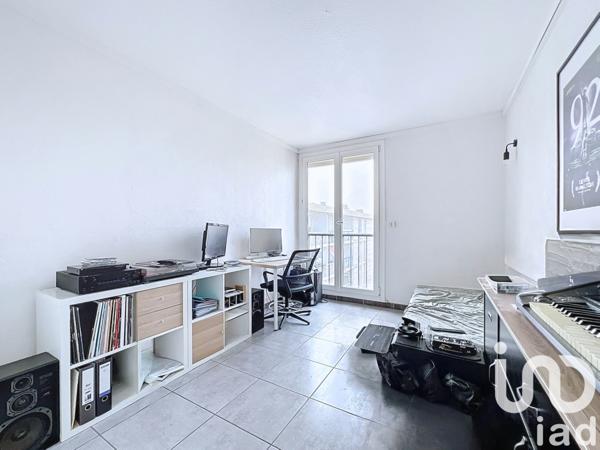 Appartement à vendre 3 pièces 74 m² Marignane