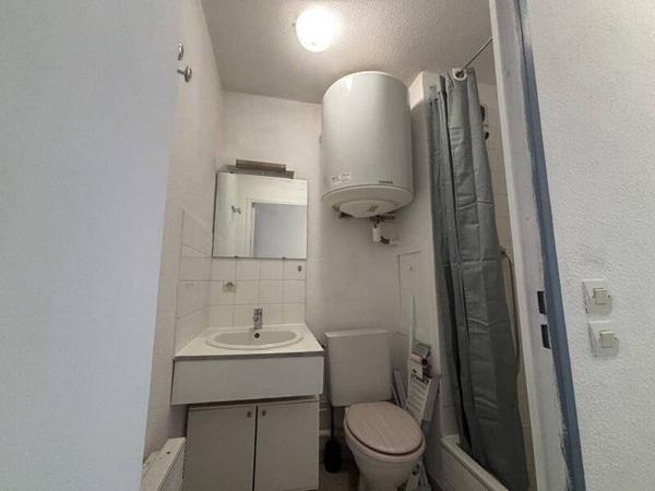 Appartement 1 pièce                                        - 69008 Lyon 8e  Arrondissement Réf : 5259