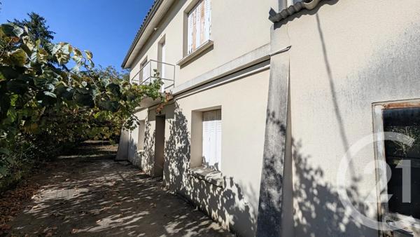 Maison à vendre  5 pièces - 103,24 m 2   ROQUEFORT  - 47