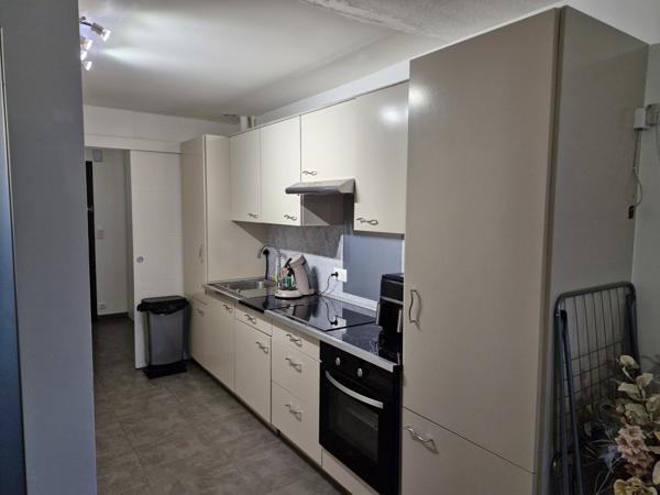 STUDIO EN REZ DE JARDIN AVEC PARKING La Grande-Motte (34280)
