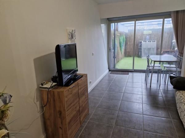 STUDIO EN REZ DE JARDIN AVEC PARKING La Grande-Motte (34280)