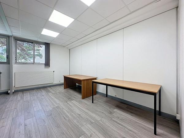 Grand espace en rez-de-chaussée à Paris 12ème - À réinventer selon vos envies - PARIS