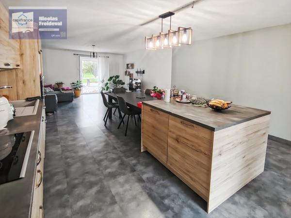 Maison à vendre 5 pièces proche de LONS LE SAUNIER (39)