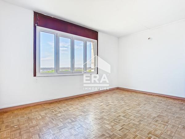 À vendre : Appartement 4 pièces avec vue sur jardin à Marseille, Saint-Just