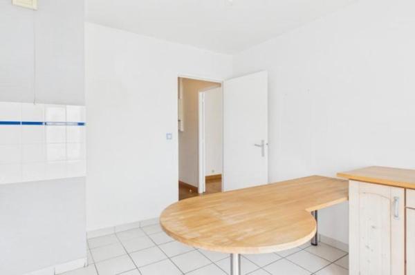 Vente - Appartement 3 pièces 72 m 2 LE MANS (72000)