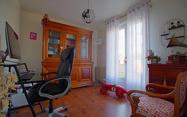 Maison à vendre    5 pièces •  Eppeville