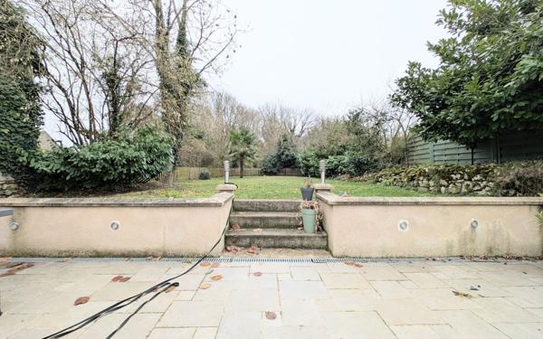 Maison à vendre    6 pièces • 147,31 m2 Sours