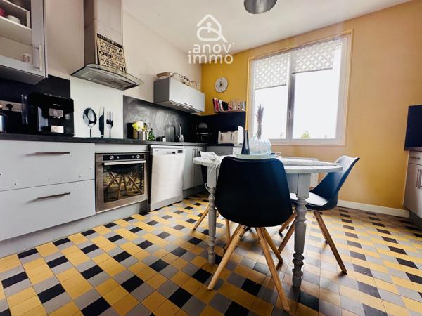 Maison 4 pièce(s) 2 chambre(s) 77.6 m²