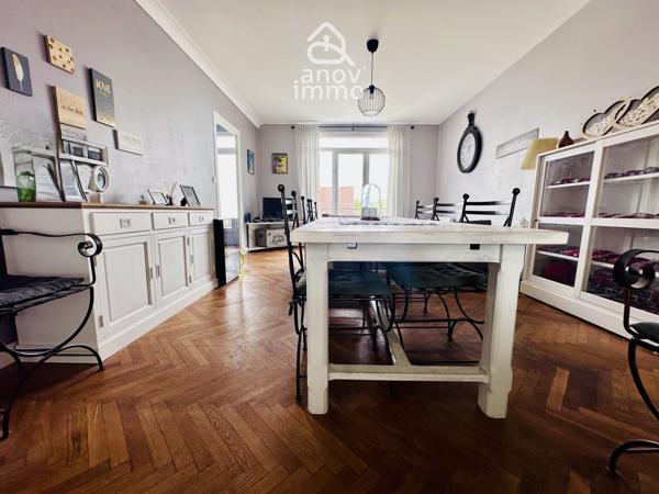 Maison 4 pièce(s) 2 chambre(s) 77.6 m²