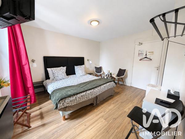Hôtel  à vendre 400 m² Saint-Aigulin