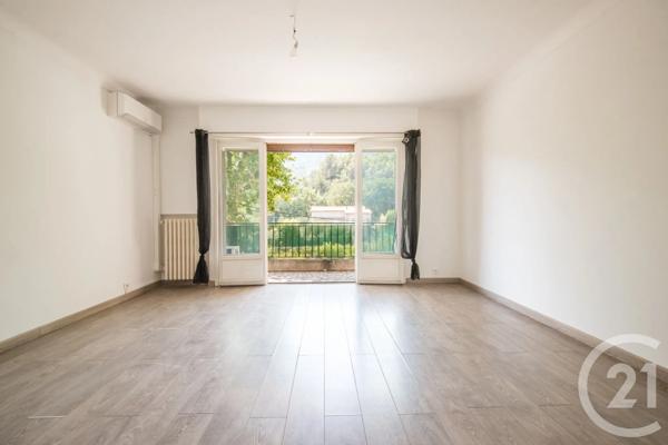 Appartement F3 à vendre  3 pièces - 62,77 m 2   CONTES  - 06