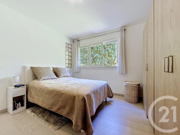 Appartement F3 à vendre  3 pièces - 68,88 m 2   ANTIBES  - 06