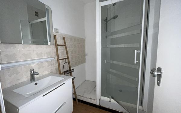 Appartement à louer    2 pièces •  Lunel