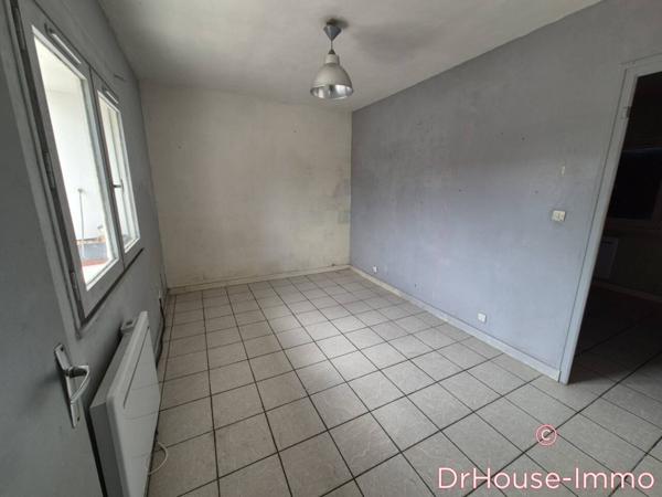 Immeuble à vendre 12 pièces de 240 m²