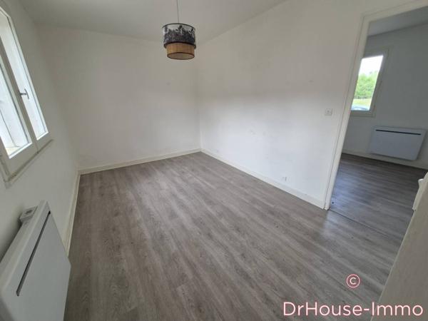Immeuble à vendre 12 pièces de 240 m²