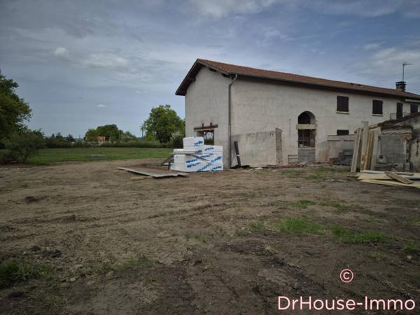 Immeuble à vendre 12 pièces de 240 m²