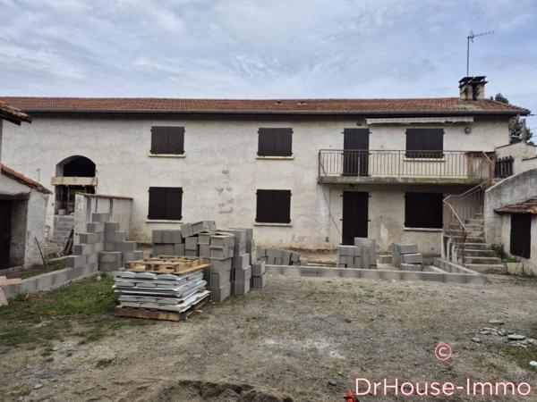 Immeuble à vendre 12 pièces de 240 m²
