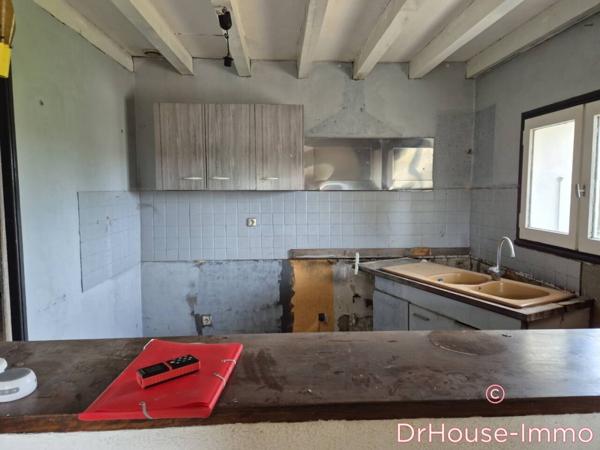 Immeuble à vendre 12 pièces de 240 m²